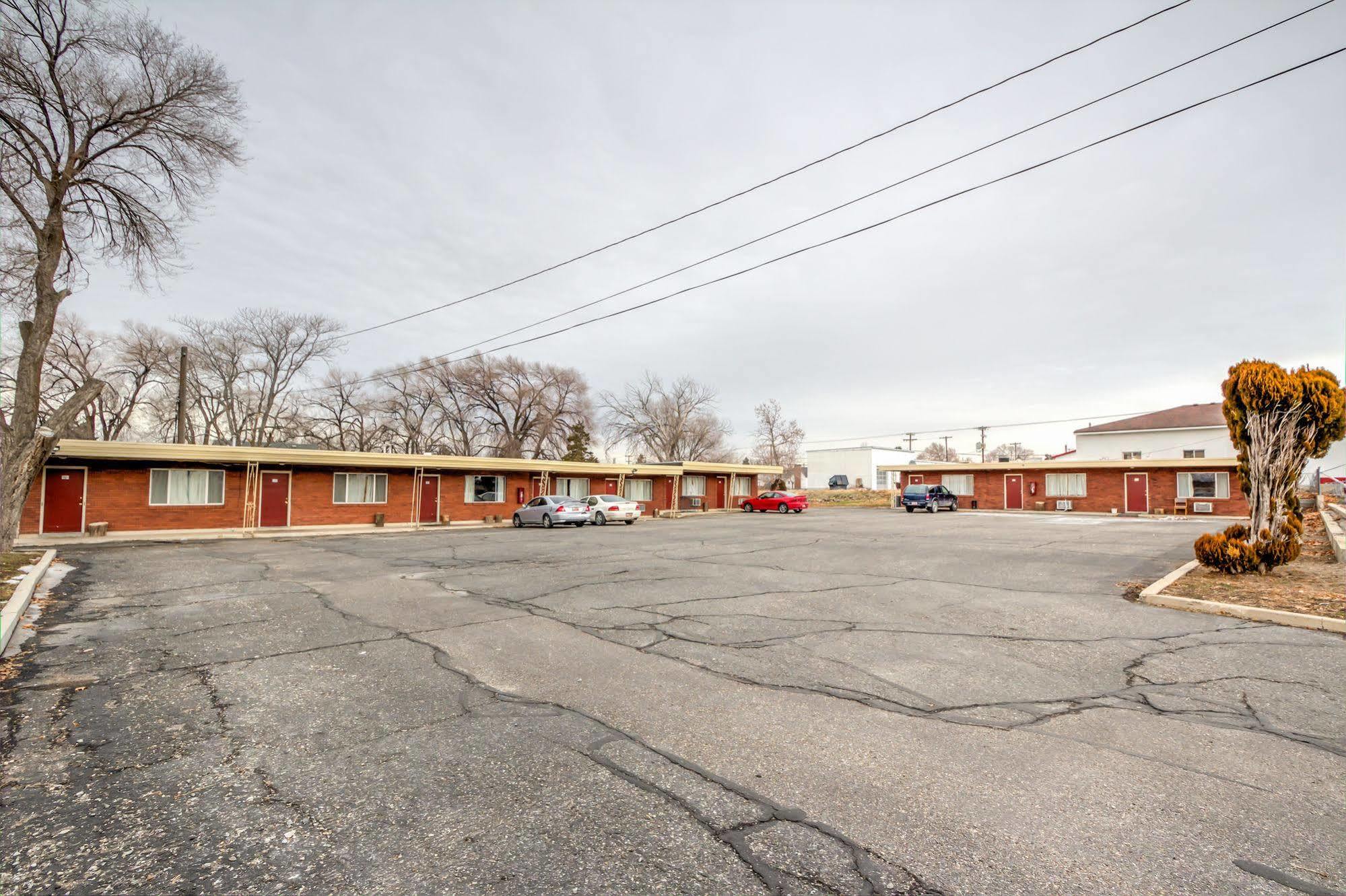 Galaxie Motel Brigham City Dış mekan fotoğraf